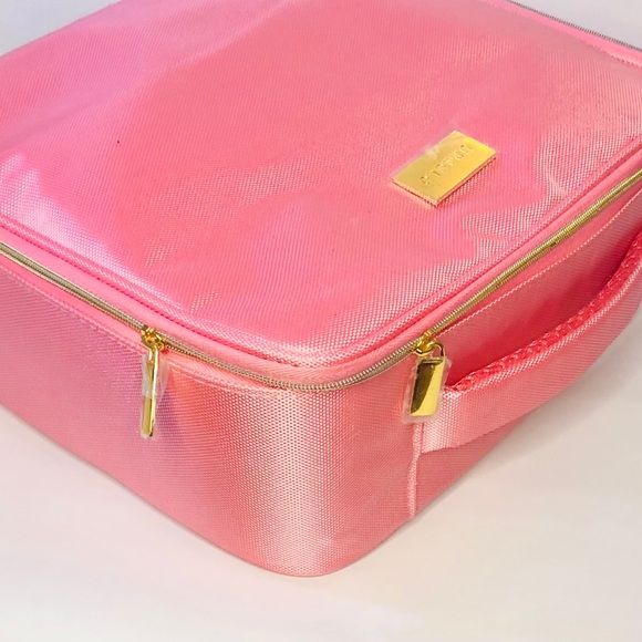 UP&GEO Cosmetics Case in Bubble Gum Pink - Picture 11 of 16